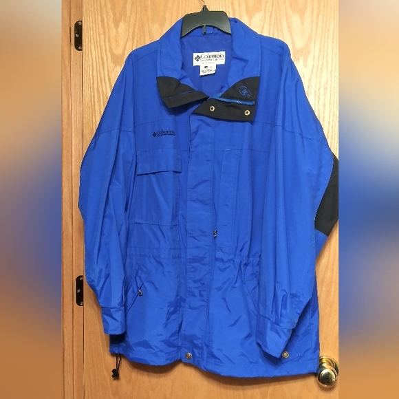 NWOT Men's Columbia Winter Jacket - Picture 1 of 3